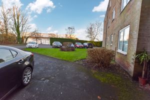 COMMUNAL AREA- click for photo gallery